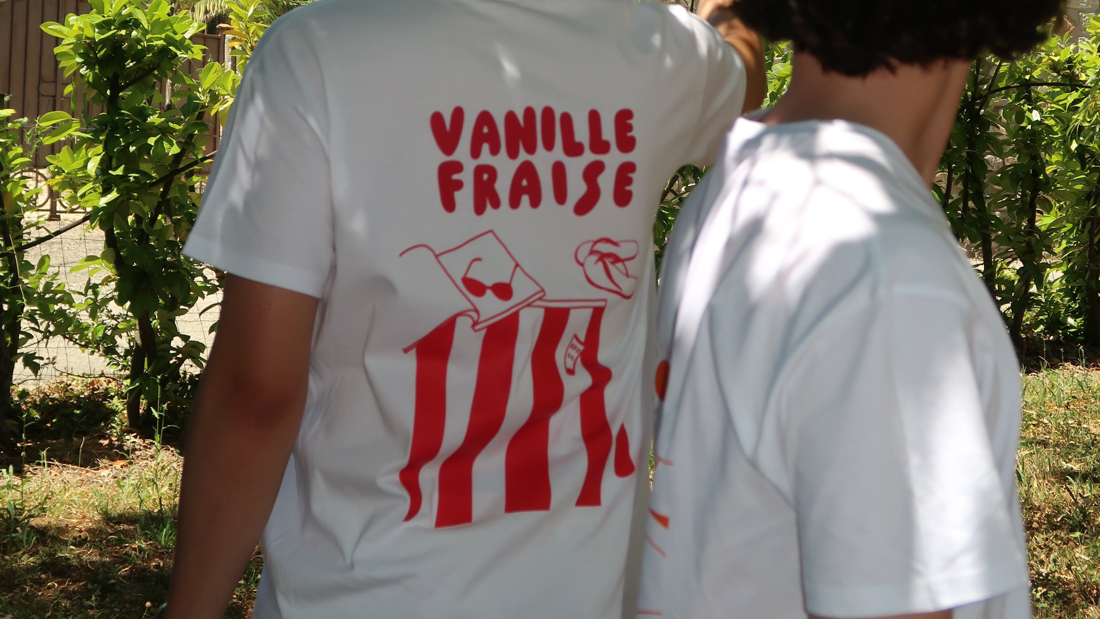 shooting photo tshirt